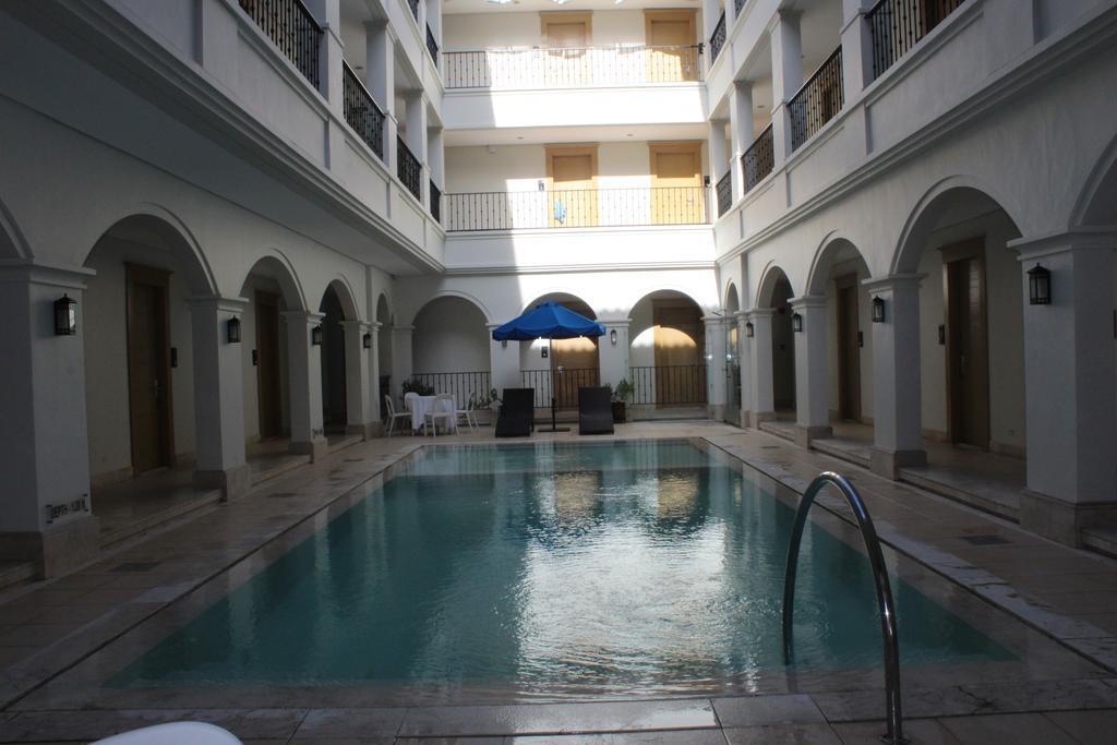Boracay Sands Hotel 4*