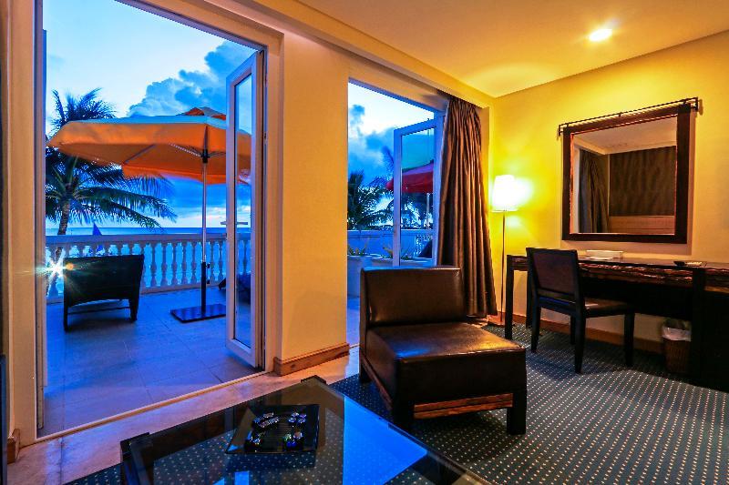 Hotel Boracay Sands